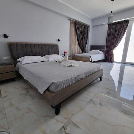 Eleni Hotel Kéfalos エクステリア 写真