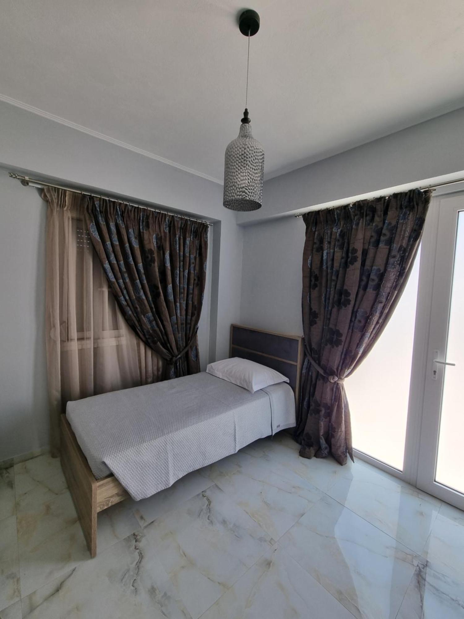 Eleni Hotel Kéfalos エクステリア 写真