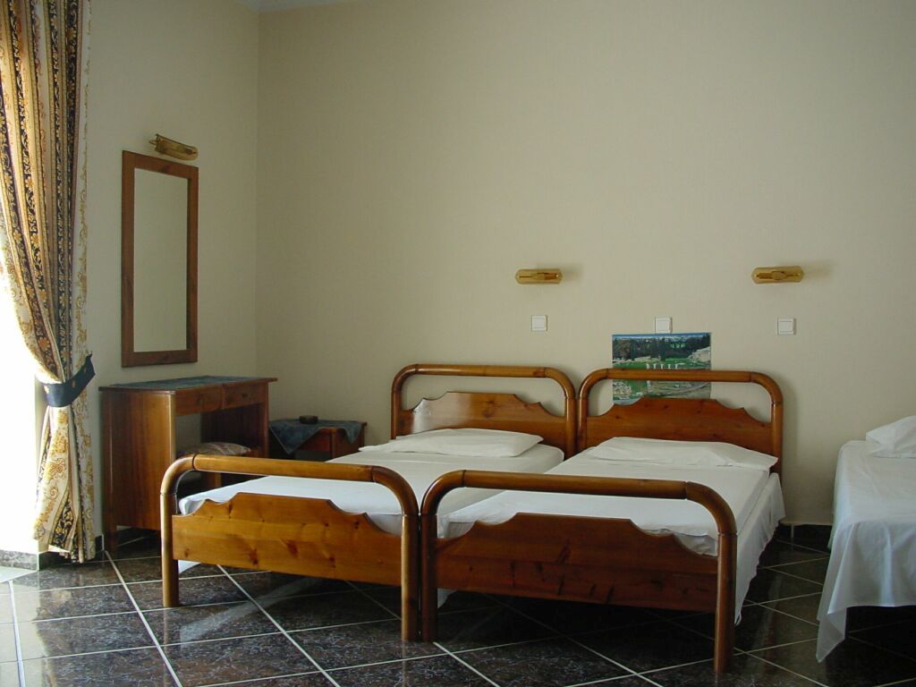 Eleni Hotel Kéfalos エクステリア 写真